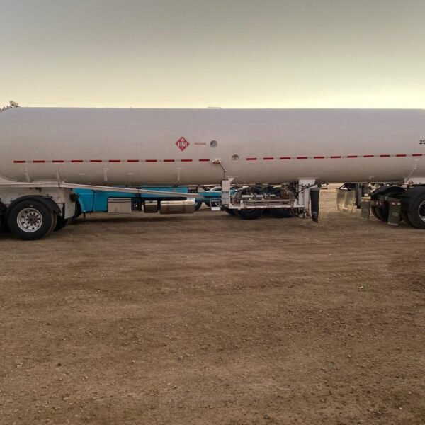 Polar 11600 Gallon Propane Tanks Online MC-331 LPG LIQUID TANKER IN STOCK